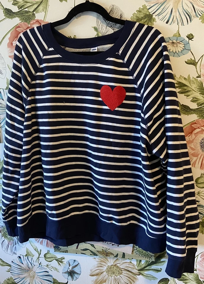 Sudadera a Rayas Azul Marino Antigua XL Azul Marino Blanco Rojo Apliques Corazón Manga Raglán Foto 1 de 4