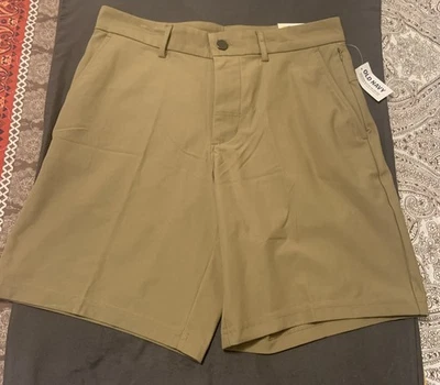Nuevo con etiquetas Pantalones Cortos Híbridos Old Navy Tech Para Hombre 28 Beige Rendimiento Bolsillos con Cremallera Caminata Golf Foto 1 de 4