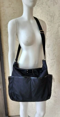 Bolso de Pañales Kate Spade Negro Hobo Grande Usado  Foto 1 de 4