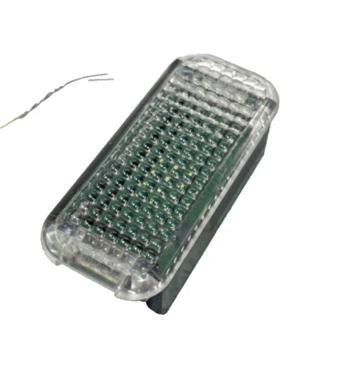 AUDI A8 QUATTRO 2004-2018 BAJO TABLERO INTERIOR CORTESÍA LUZ LÁMPARA OEM Foto 1 de 4