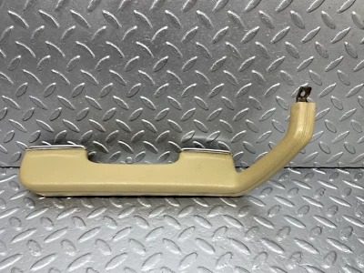 ⚙44262⚙ Manija de puerta interior beige izquierda mercedes-benz w123 280e 1239701701 Foto 1 de 4