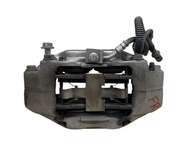 Pinza de freno delantera derecha GMC YUKON XL 2021-2023 65 k sin alto rendimiento OEM Foto 1 de 4