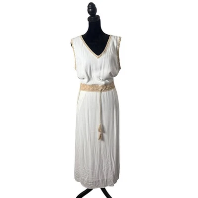 Vestido maxi Chicos 1.5 branco crochê gaze tamanho M borla BOHO resort praia - Imagem 1 de 4