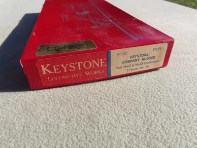 HO Keystone Kit KEYSTONE COMPANY HOUSES Model #HO-122 - Image 1 of 4