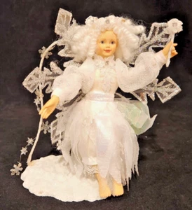 Boyds Faeriessence "Frostina Faeriewinter" con supporto -- Usato in ottime condizioni - Foto 1 di 3