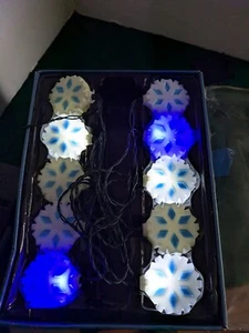 Holiday Living LED Blinking And Musical Snowflake Lights White 9.8 Ft Length - Picture 1 of 10