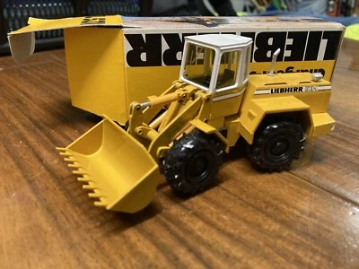 Liebherr Radlader Modell 1:50 Typ L 531 - Bild 1 von 2