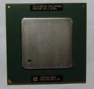 Intel Pentium III 1,13 GHz-S SL5PU 512 KB CPU SMP cache - Foto 1 di 2