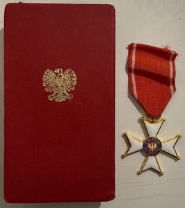 POLONIA RESTITUTA 1944 CROCE DA CAVALIERE DELL’ORDINE CON SCATOLA - Imagen 1 de 9