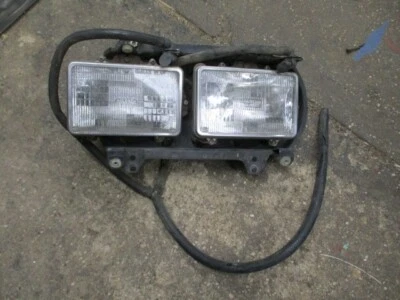 Conjunto de faros delanteros RT Rolls-Royce Silver Spur Spirit 1981-1991 con lavadoras Foto 1 de 4