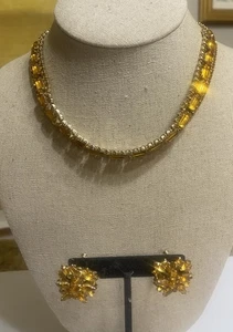 Collana e orecchini chocker vintage con strass ambra - Foto 1 di 11