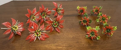 Selecciones de flores de plástico vintage de pasteles/cupcakes de pascua 12 piezas - flores grandes y pequeñas Foto 1 de 4