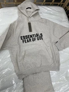Essential Hoodie And Pants - Picture 1 of 7