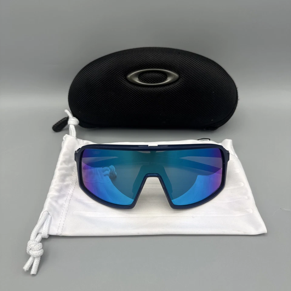 Oakley Sutro S Sunglasses Prizm Lens Blue Frame USA L OO9462-0228 W/ Case + Bag - Image 1 of 4