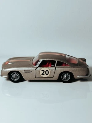 Aston Martin DB5 Vantage Solido Ref 130 Bronze Métallisé Clair 1:43 Originale  - Photo 1/4