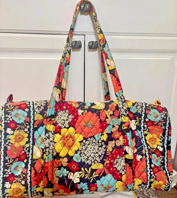 Bolso grande de fin de semana Vera Bradley Happy Snails retirado Foto 1 de 4