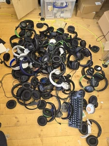 Huge Job lot bundle of gaming headsets headphones 60, steelseries, turtle beach - Picture 1 of 4