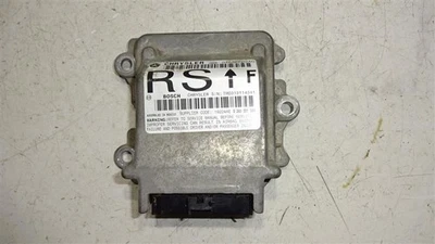 Идентификатор модуля SRS: 4686602AG подходит для 2002 Dodge Caravan 6655500 - Изображение 1 из 4