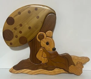 Vintage Wooden Intarsia Designs By Jerry Godsey Mouse Sitting Under A Mushroom! - Picture 1 of 11