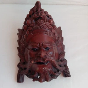 Alte geschnitzte chinesische Maske aus Holz - Bild 1 von 9