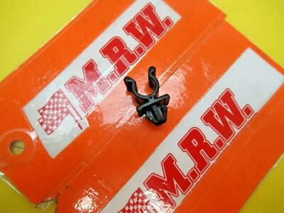 SOPORTE DE MONTAJE DE PLÁSTICO HONDA RIDGELINE 06-14 Foto 1 de 4