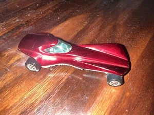 Johnny Lighting Stiletto Red Car - Picture 1 of 5
