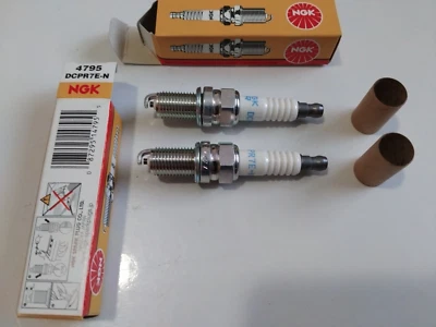 2 x NGK DCPR7E-N stock# 4795 Spark Plugs - Image 1 of 4