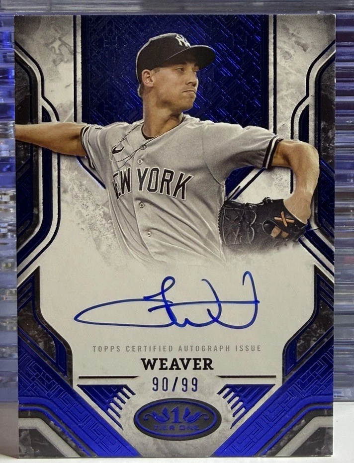 2025 Topps Tier One — Luke Weaver Auto No/99 Yankees Prime Performance Auto - Изображение 1 из 2