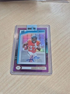 2024 Donruss Rated Rookies Autograph Purple #335 Audric Estime Auto /150 Broncos - Bild 1 von 3