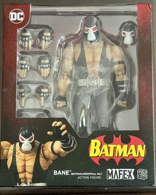 Figura de acción MAFEX DC Knightfall BANE. Batman Nº216  Foto 1 de 2