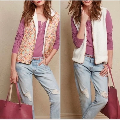 Matilda Jane Womens Reversible Sherpa Fleece Vest Size Large Floral Print White - Image 1 of 4