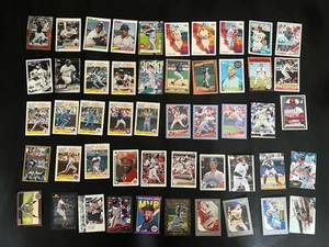 Lote de 143 tarjetas de béisbol HOF con insertos Nolan Ryan Ken Griffey Jr Kirby Puckett - Imagen 1 de 14