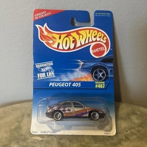 1995 Hot Wheels #467 Peugeot 405 Silver diecast car.  - Picture 1 of 3