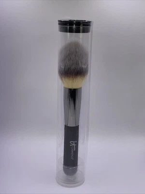 IT Cosmetics Heavenly Luxe Wand Ball Powder No. 8 New - Image 1 of 2