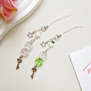 Sweet Four Leaf Clovers Beaded Phone Charm Cute Exquisite Keychain Pendant Gi-wa - Picture 1 of 12