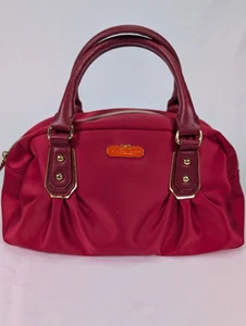 Victoria's Secret Hot Pink Tote/bag make-up small handbag Double Handle - Picture 1 of 16