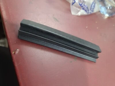 Arnés protector furgoneta Nissan 24290-17c04 Q9 Foto 1 de 4