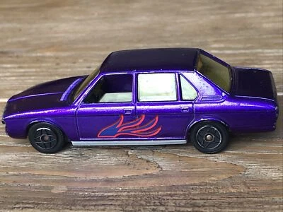 Juguete Dinky Francés Vintage BMW 530 Sedán Met Púrpura 1:43 Diecast #1404 Años 1980 Foto 1 de 4