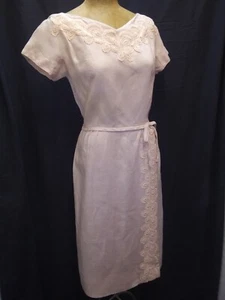 Vintage 1950's Pale Pink Linen Wiggle Dress Size Small Medium - Picture 1 of 7