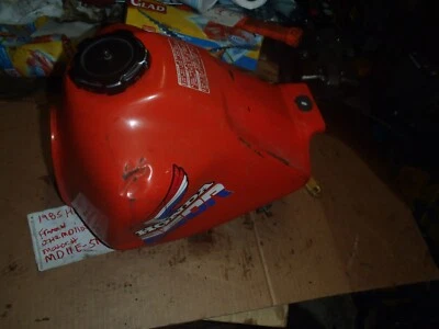 HONDA XL250  XL 250R 1985 gas/fuel/petrol tank/cap/petcock - Image 1 of 4