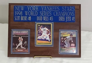 2 NY YANKEES PLAQUE TRADING CARD - 1998 WORLD SERIES CHAMPIONS - JETER WELLS - Picture 1 of 18