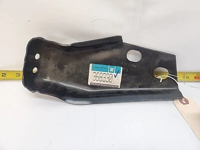 Новый оригинальный производитель GM RH передний бампер кронштейн 368330 1976-79 Chevrolet Corvette (676) - Изображение 1 из 4