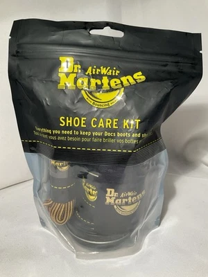 Kit de cuidado de zapatos y botas de cuero Dr. Martens AirWair  Foto 1 de 3