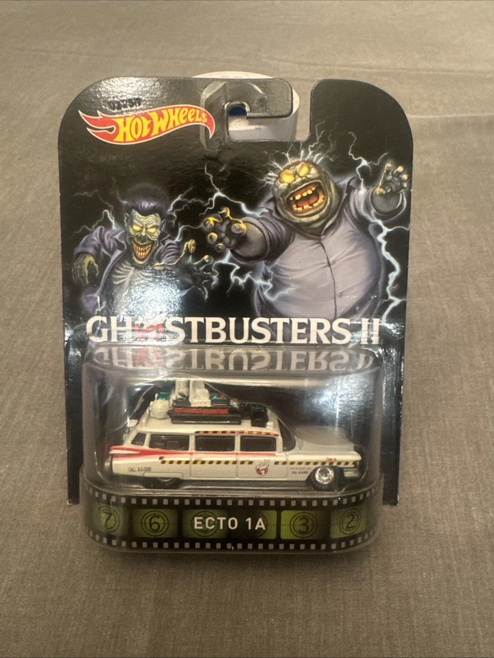 Hot Wheels Retro Entertainment Ghostbusters 2 Ecto 1A 2014 - Image 1 of 1