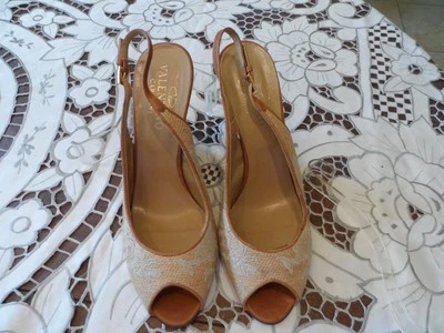 New Valentino Garavani Beige Jacquard/Leather  Sling Back Shoes Size 10-US 10M - Image 1 of 4