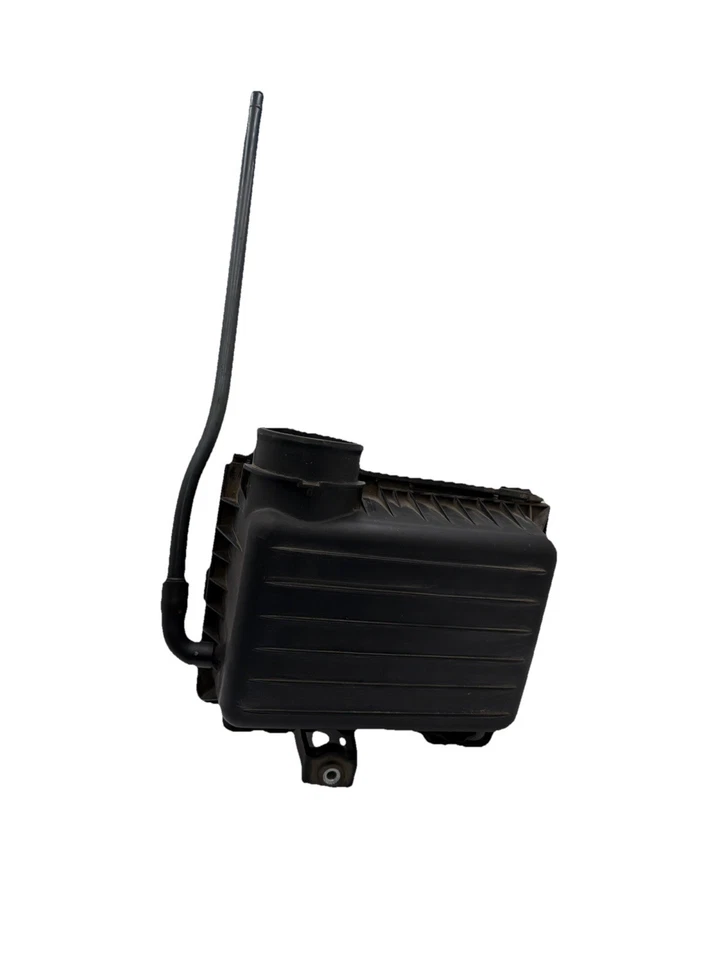 Cubierta superior del filtro de aire Chrysler 300 2005-2010 04591867ac OEMB228-02 Foto 1 de 4