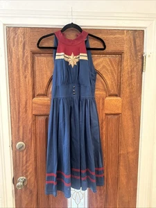 Disney Parks The Dress Shop Captain Marvel Dress by Her Universe Size XS P - Picture 1 of 7