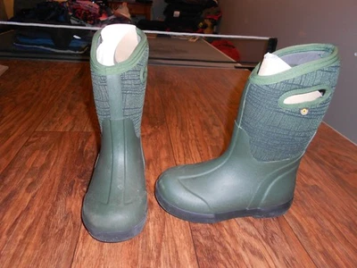 NUEVO Bogs Niños Botas Talla 1 Nieve Invierno Clásico II Grietas Foto 1 de 4