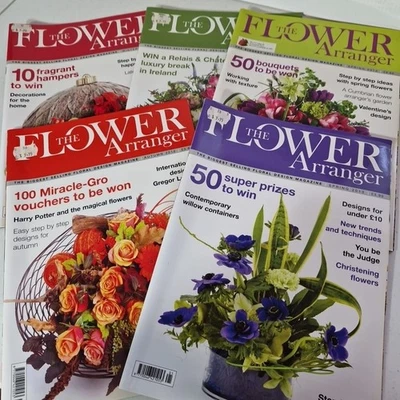 The Flower Arranger Magazine Bundle x5 Innovative Floral Art & Design Wedding  - Image 1 of 4