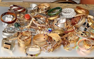 Vtg - Mod 70-pc BRACELET LOT Ralph Lauren Kate Spade Michael Kors Betsey Johnson - Picture 1 of 21